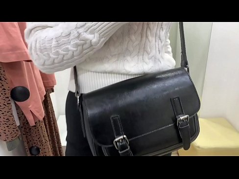 ❤️ Noore ämma FeralBerry avalik masturbeerimine dildoga riietusruumis Porno at et.fullpornercom.ru ❤